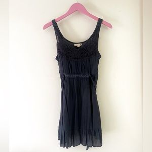 Cottage core lightweight flowey crochet detail tunic